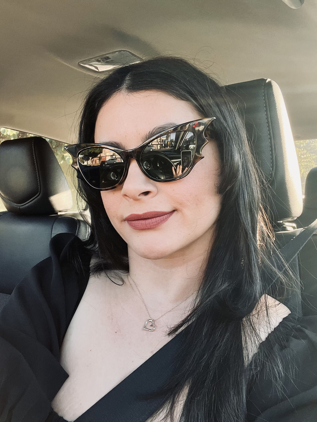 Customer photo review of Vamp Batwing Sunglasses in Tortoise