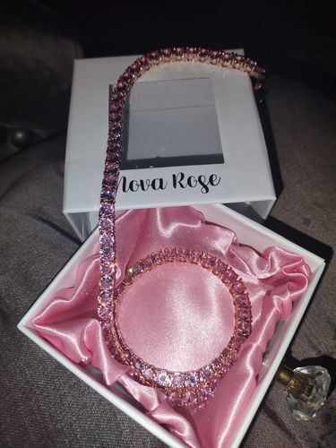 Customer photo review of Lavish Tennis necklace