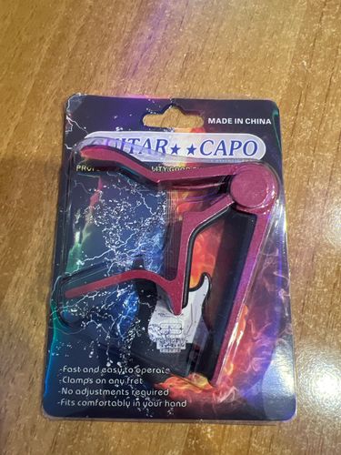 Customer photo review of Guitar Capo for Acoustic Classic Electric Guitar Aluminum Alloy