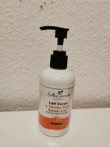 Customer photo review of LAIT DE CORPS A L'ACIDE KOJIQUE