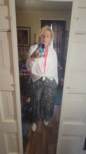 Customer photo review of Relaxi Maxi Pants