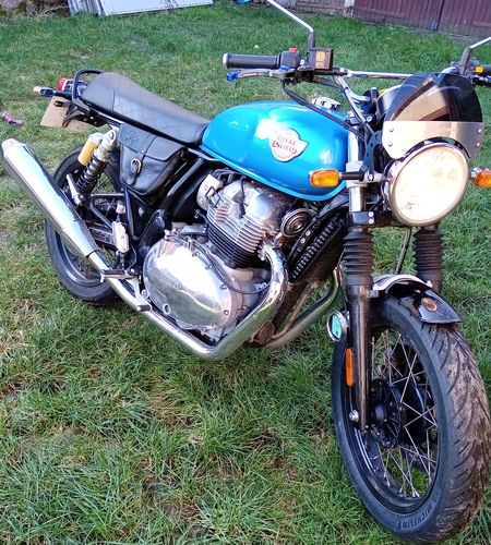 Customer photo review of Sacoche latérale cuir Noir pour Royal Enfield