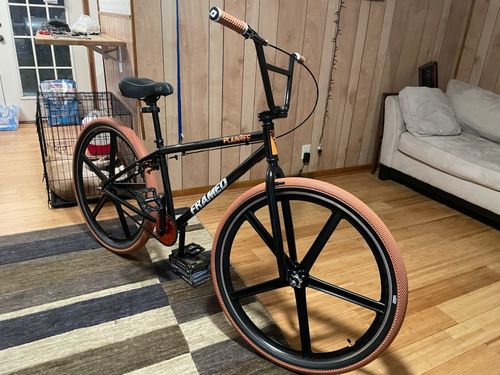 Customer photo review of Framed Plaintiff 29 BMX Bike Mens