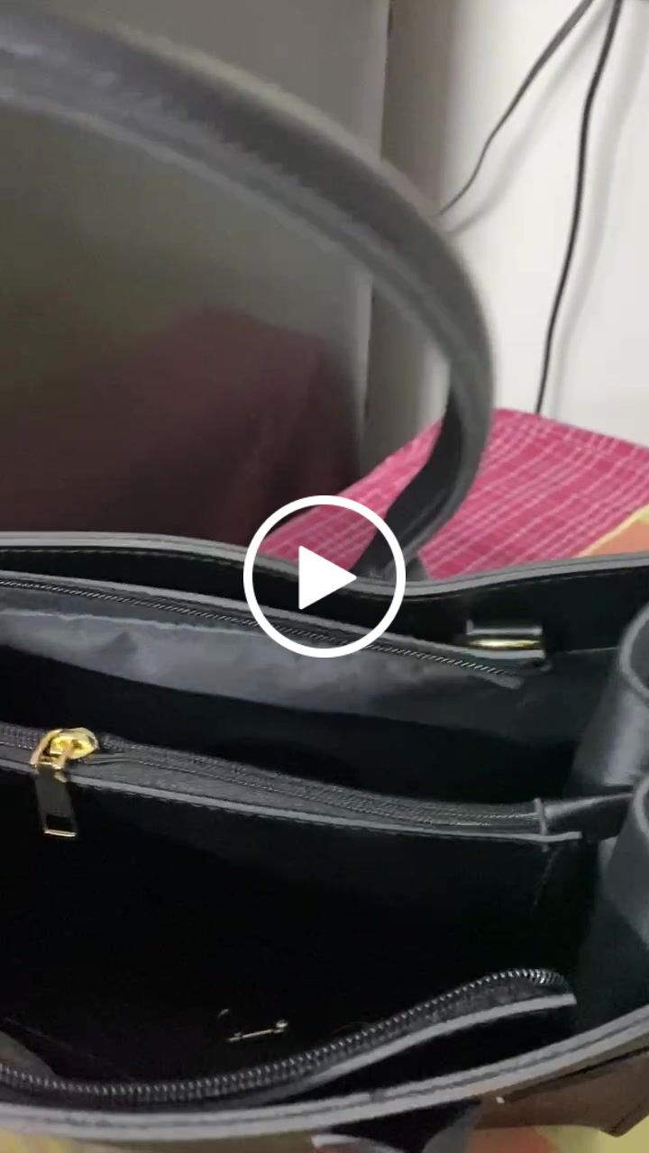 Customer video review of Black Belle The Classic Bag