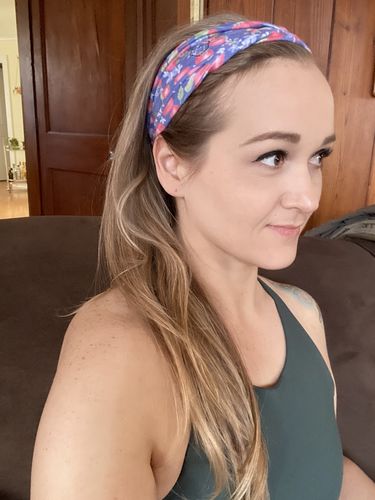 Customer photo review of CITRUS - 4'' Headband