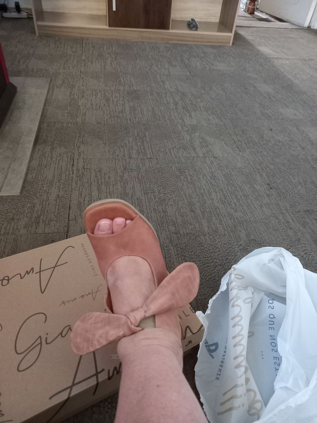 Customer photo review of Sandalias QUILACO C2