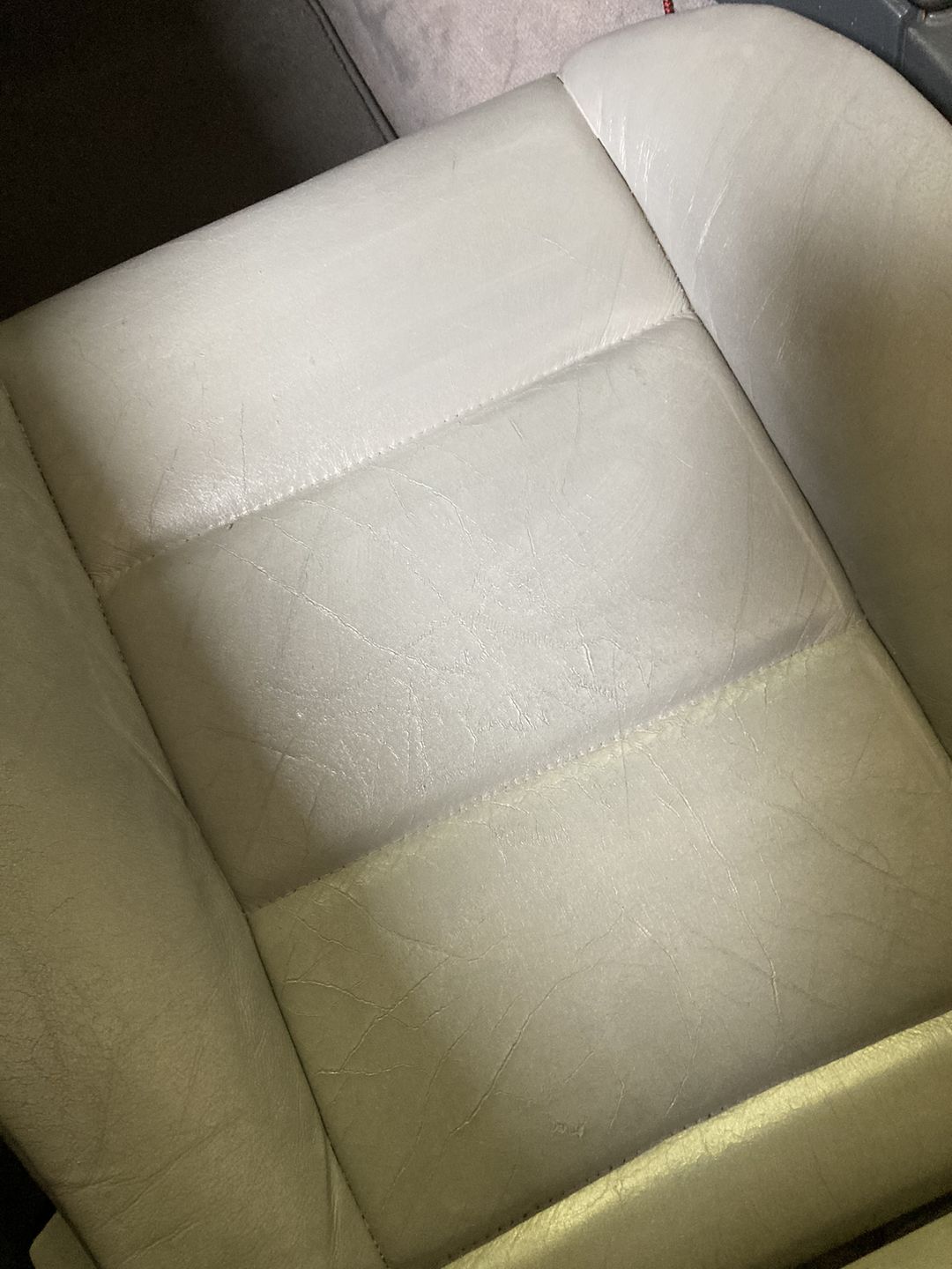 Customer photo review of Clyde’s Leather Recoloring Balm