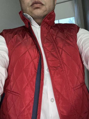 Customer photo review of Classic Diamond Quilted Vest