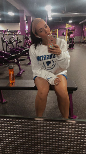 Customer photo review of Genesis 'Champions' Crewneck | White