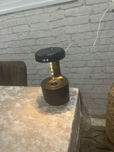 Customer photo review of Anti Gravity Humidifier