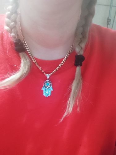 Customer photo review of FRIEDLICHE FÜLLE TÜRKIS HAMSA HAND HALSKETTE