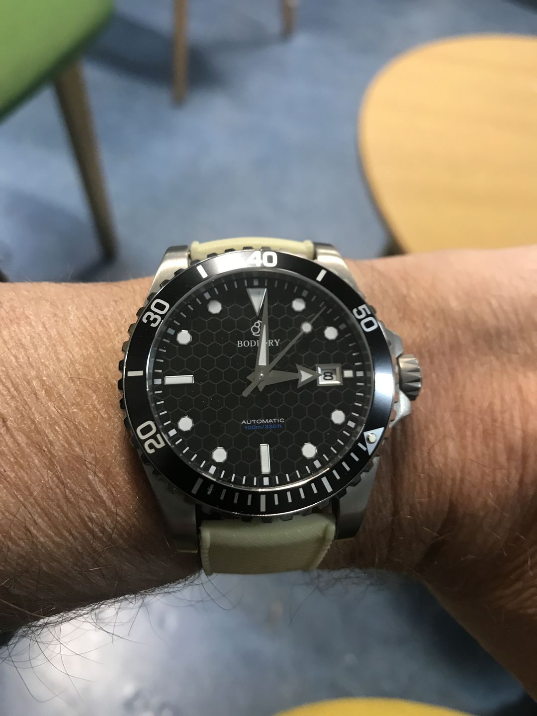 Customer photo review of Men's Titanium Automatic Diving Watch | Black - SEATURTLE.OCEAN