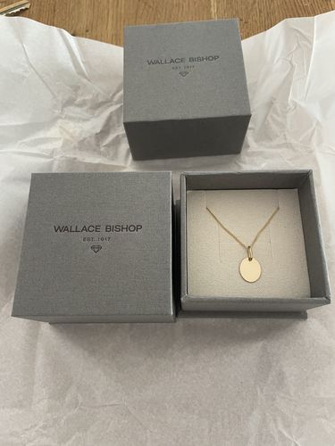 Customer photo review of Solid Oval Shape Pendant in 9ct Yellow Gold