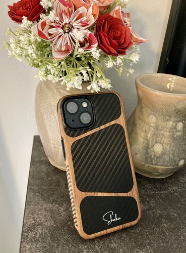 Customer photo review of Carbon Fiber Wood Grain iPhone Case