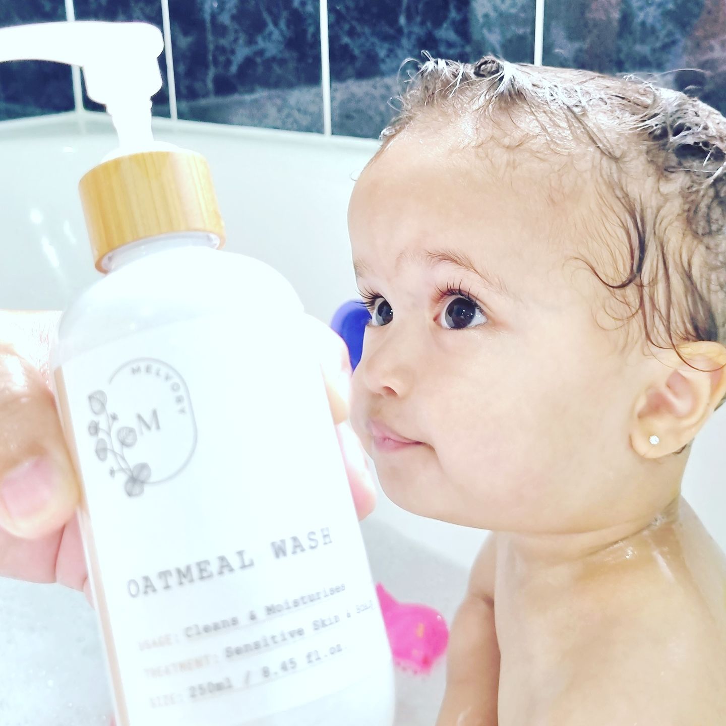 Customer photo review of Oatmeal Moisturising Wash