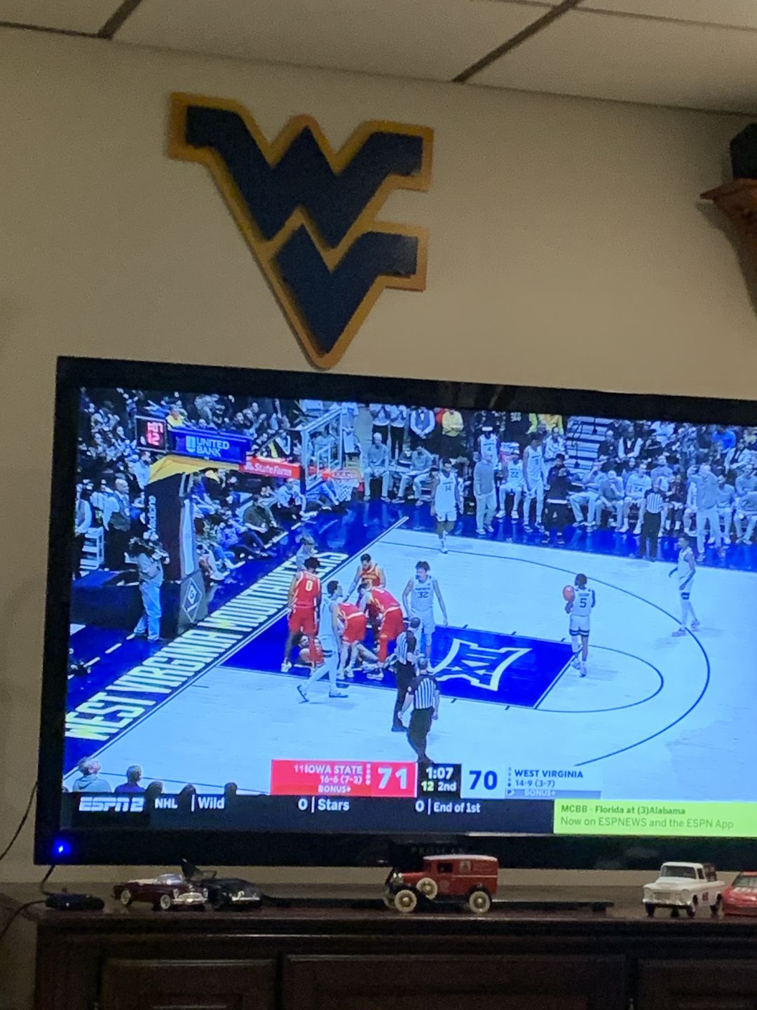 Customer photo review of West Virginia "Flying WV" Blue on Gold 3D Metal Art