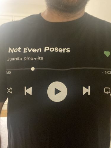Customer photo review of Your Favorite Song T-Shirt Music Player