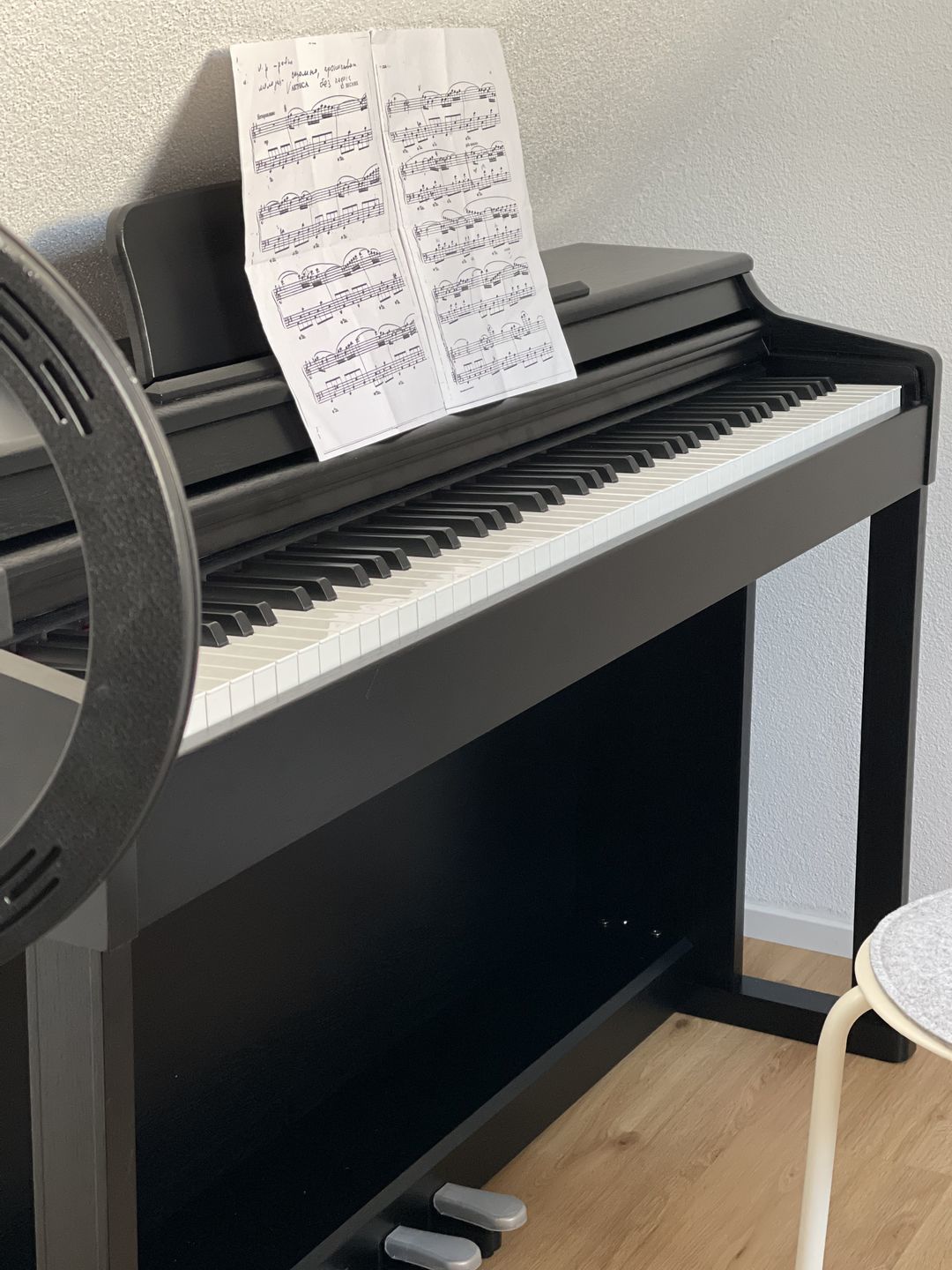 Customer photo review of Donner DDP-100 Piano numérique 88 touches lestées