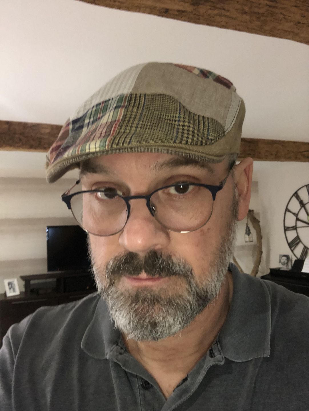 Customer photo review of Donegal Touring Cap Patchwork Linen