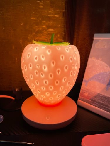 Customer photo review of Kawaii Strawberry Night Light