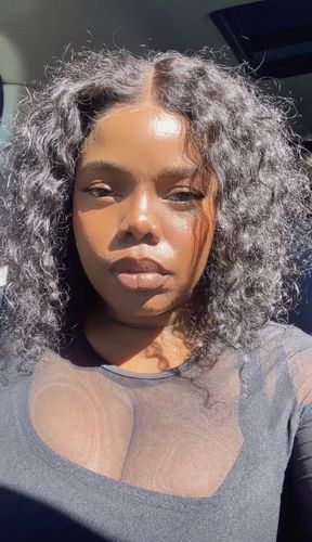 Customer photo review of GIGI - Brazilian 4x4 Lace Wig