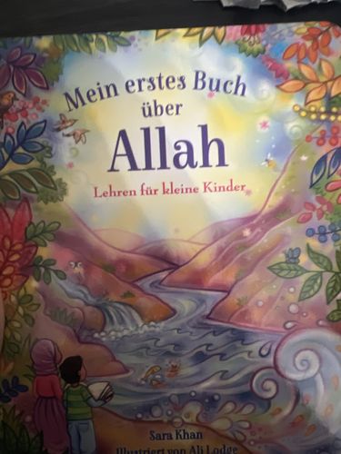 Customer photo review of BESTSELLER! Mein erstes Buch über Allah  (Altersempfehlung: ab 3 Jahre)