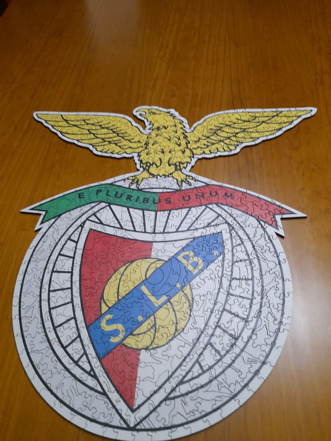 Customer photo review of SL Benfica® Logo - Official Wooden Puzzle