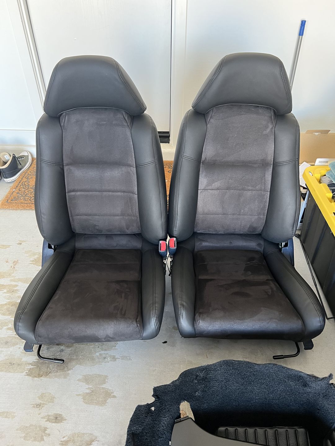 Customer photo review of MR2Heaven OEM Plus Seat Covers (Black, TAN, Black W/ Red Stitching, Black/Red Hybrid, BLUE, Black Alcantara/Leather with Black Stitching, Black Alcantara/Leather with Red Stitching)