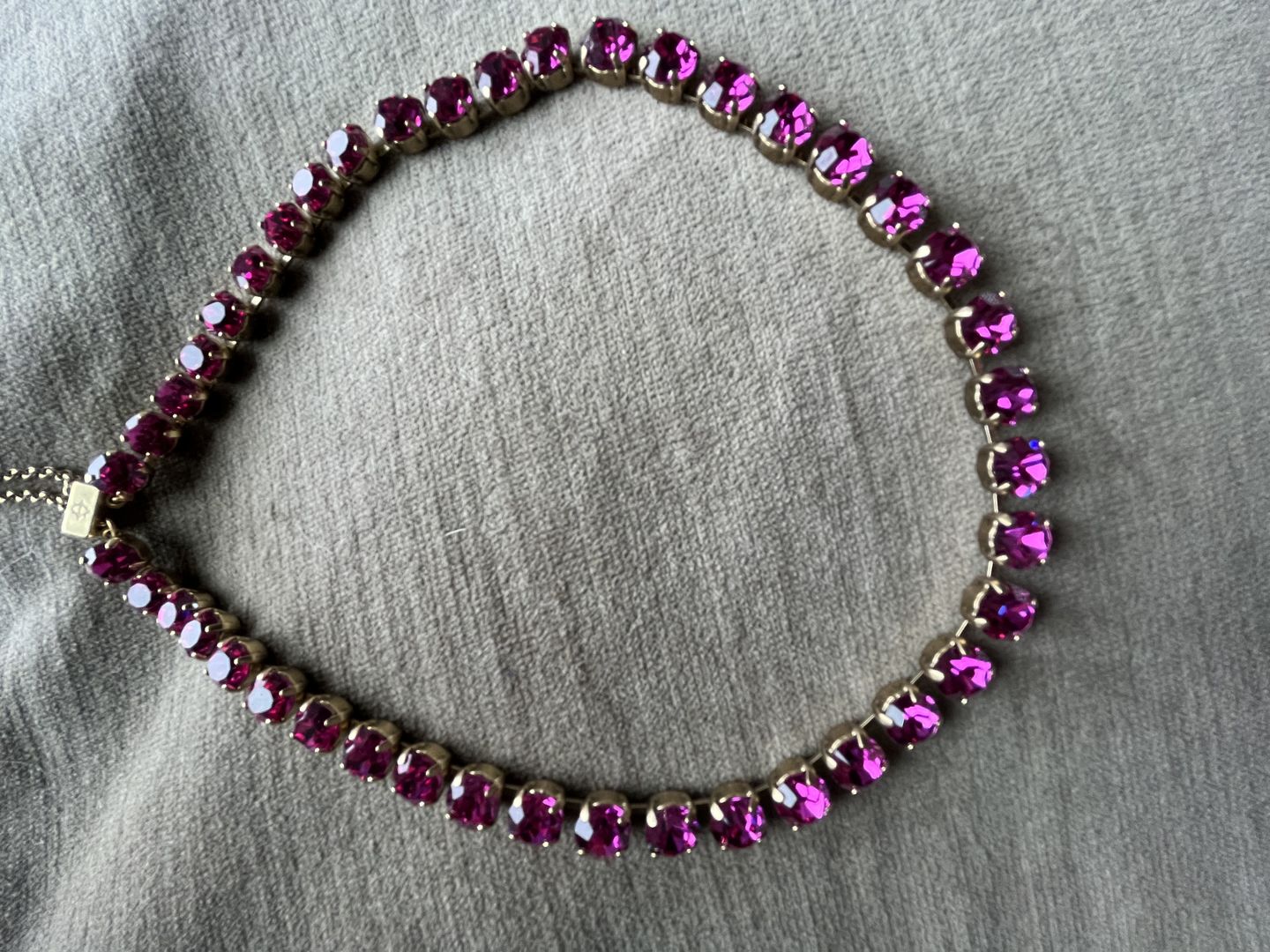 Customer photo review of Arista Slider Necklace