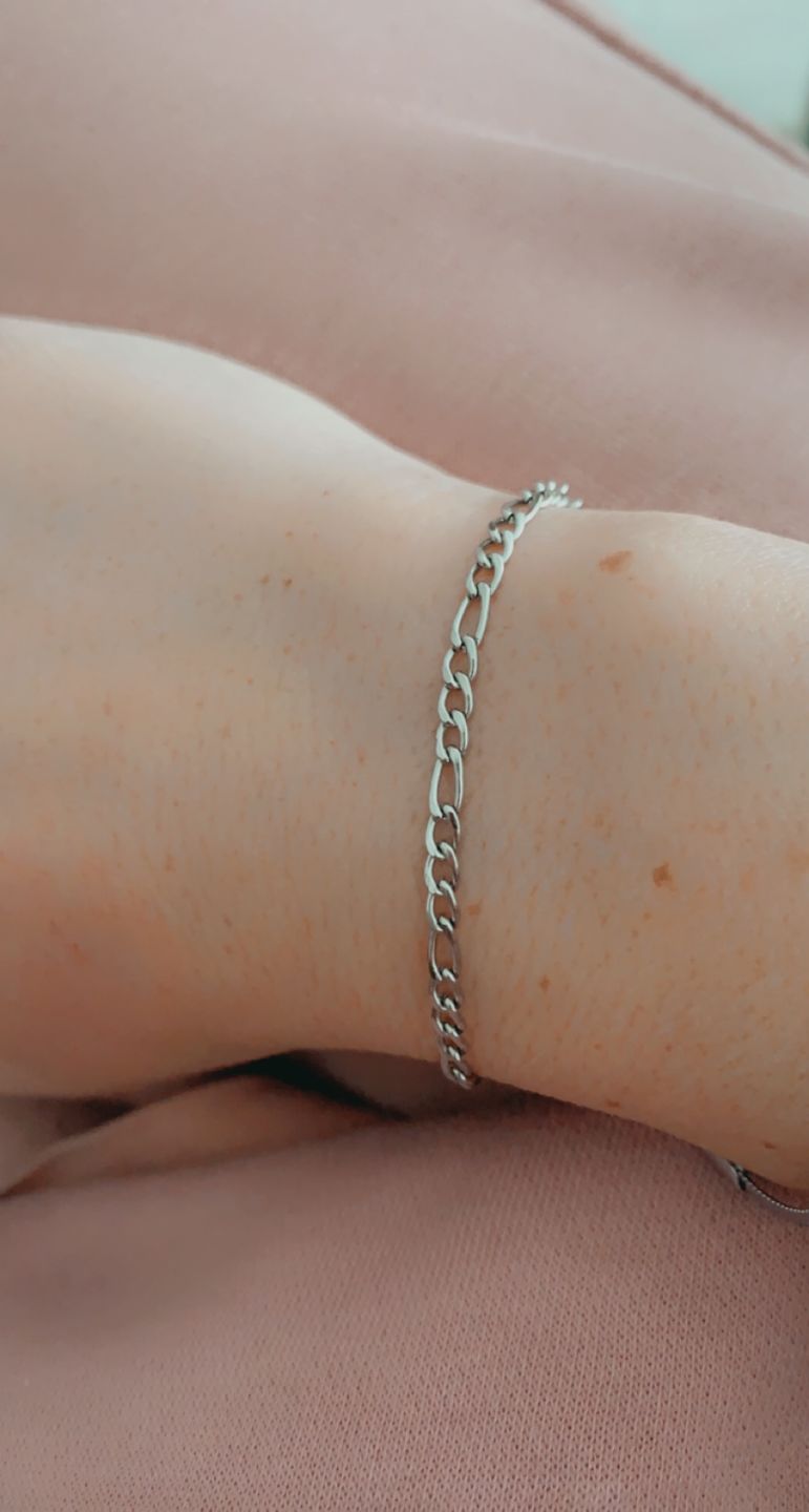 Customer photo review of Classic Armband | 18K vergoldet