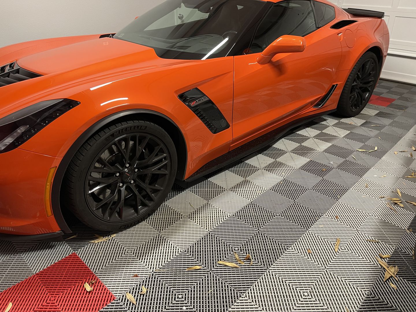Customer photo review of Corvette C7 Z06 Conversion Side Skirts Rocker Panels
