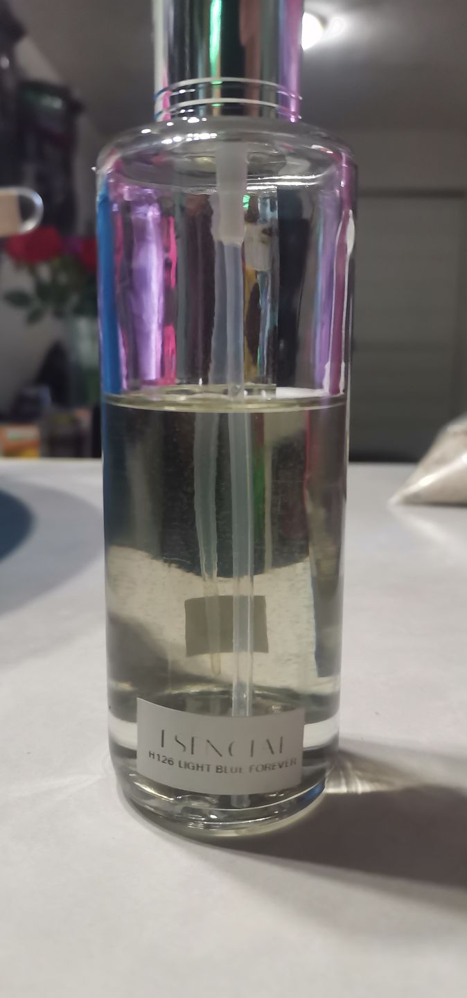 Customer photo review of H126 Inspirado en: Light Blue Forever pour Homme - Dolce & Gabbana