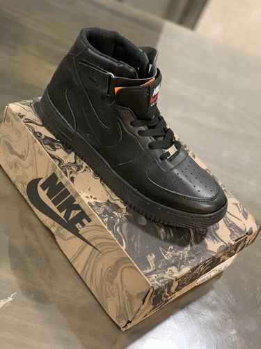 Customer photo review of Tenis 841 Negro Total