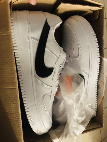 Customer photo review of Tenis 270 Blanco Negro