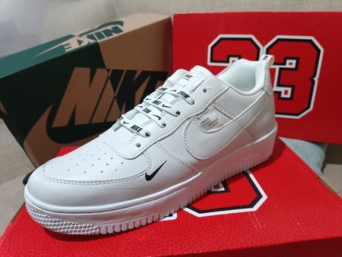 Customer photo review of Tenis 275 Blanco Total