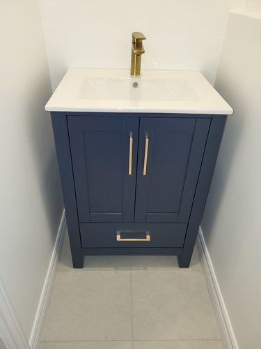Customer photo review of CCS201 - 24" Navy Blue, Floor Standing Modern Bathroom Vanity