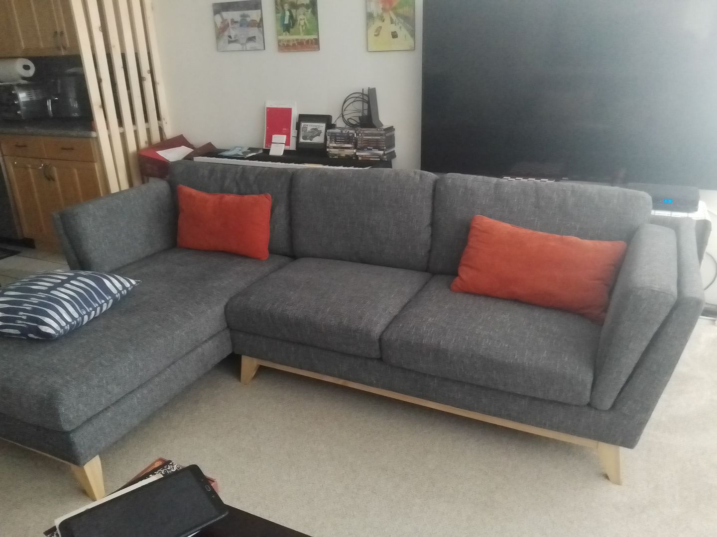Customer photo review of ValMinimal Sectional