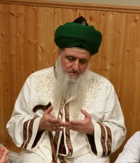 Customer photo review of Naqshbandi Taweez Necklace from Shaykh Nazim