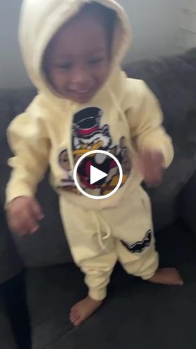 Customer video review of Kids Secure The Bag Chenille Hoodie and RAW Drip Black Chenille Jogger Set