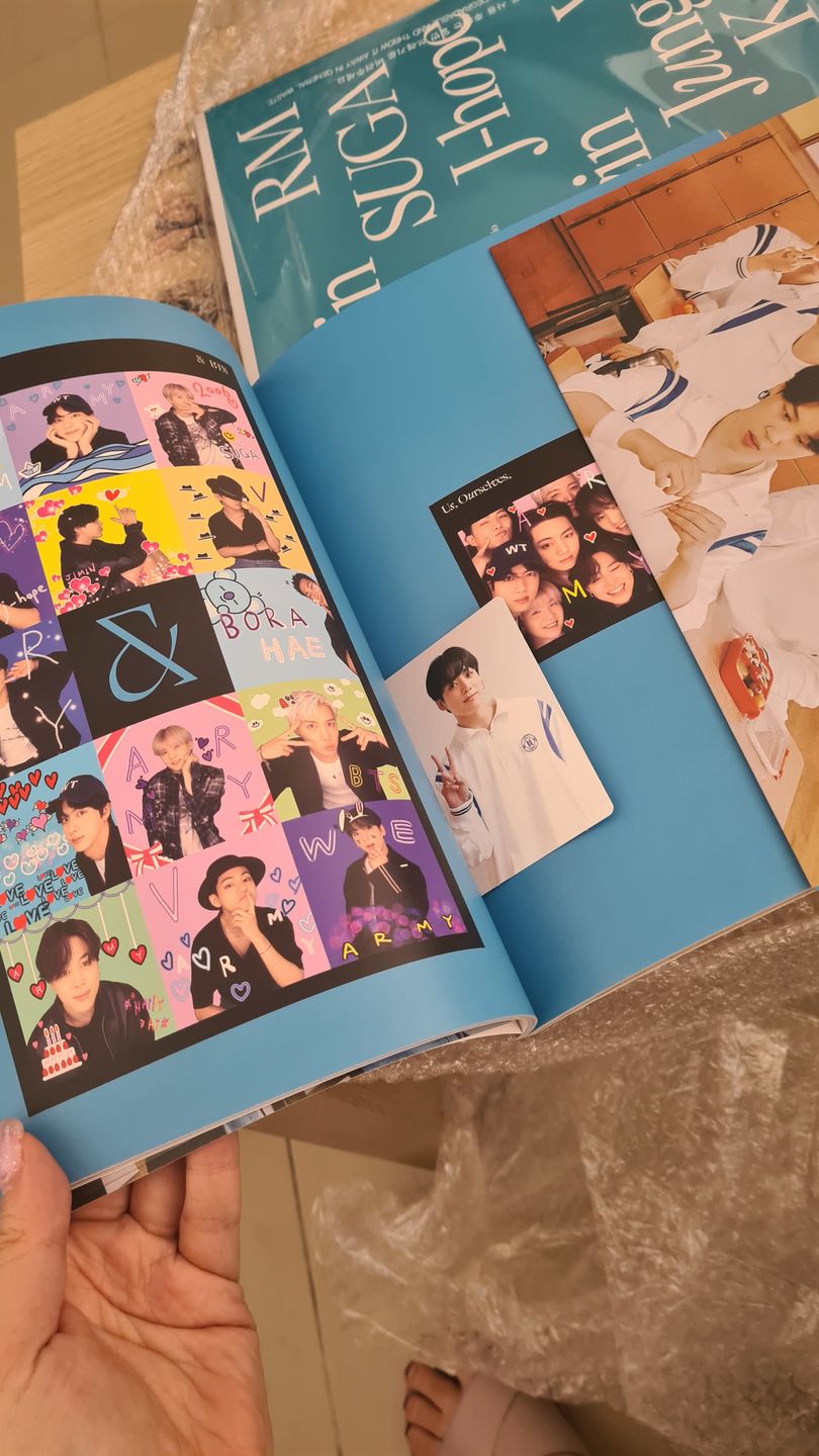 Customer photo review of BTS - SPECIAL 8 PHOTO FOLIO US OURSELVES AND BTS WE SET VER.