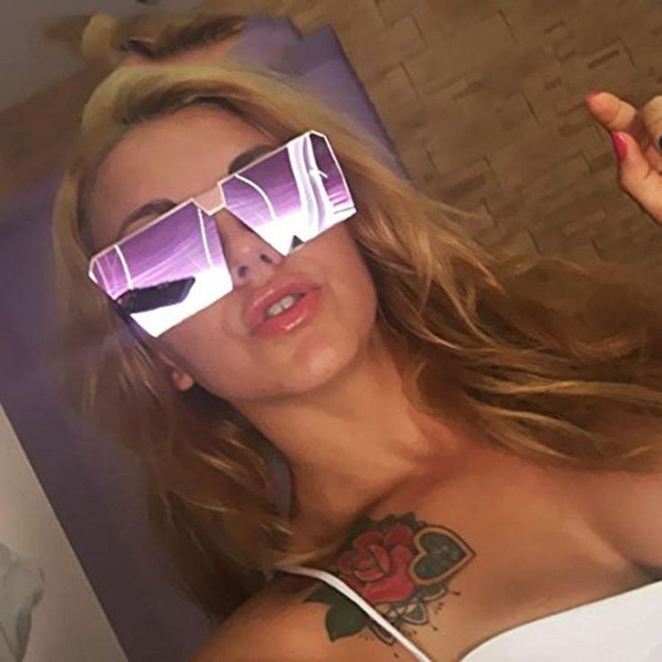 Customer photo review of Glam Girl Polarized