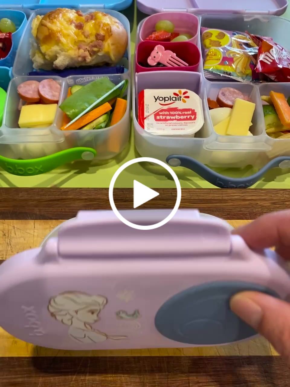 Customer video review of b.box Snackbox – Frozen - NEW!
