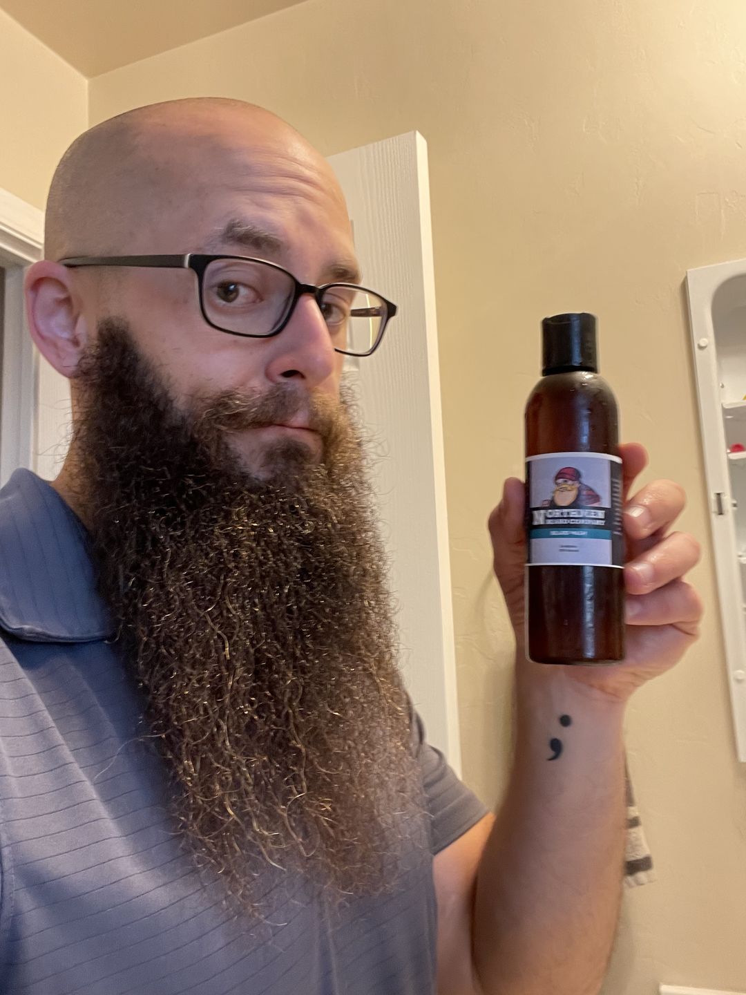 Customer photo review of Beard + Hair Wash