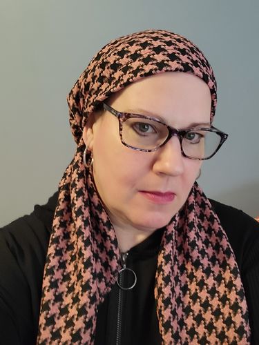 Customer photo review of Joelle Pre-Tied Scarf
