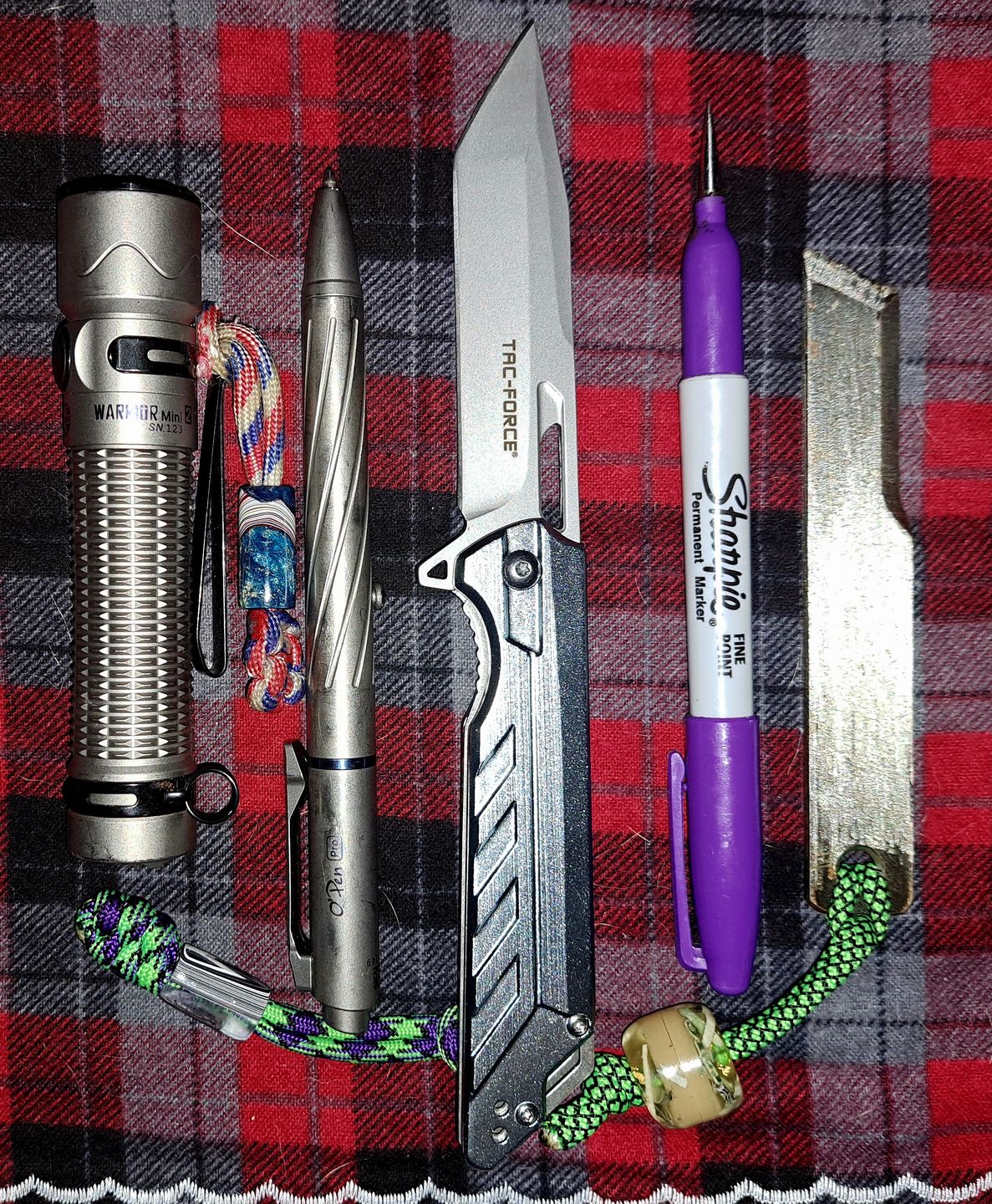 Customer photo review of Mystery Pocket Knife - Single