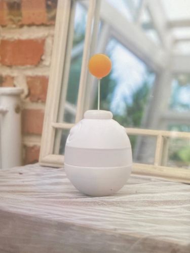 Customer photo review of Michu Cat Treat Dispenser Toy Tumbler Interactive Ball