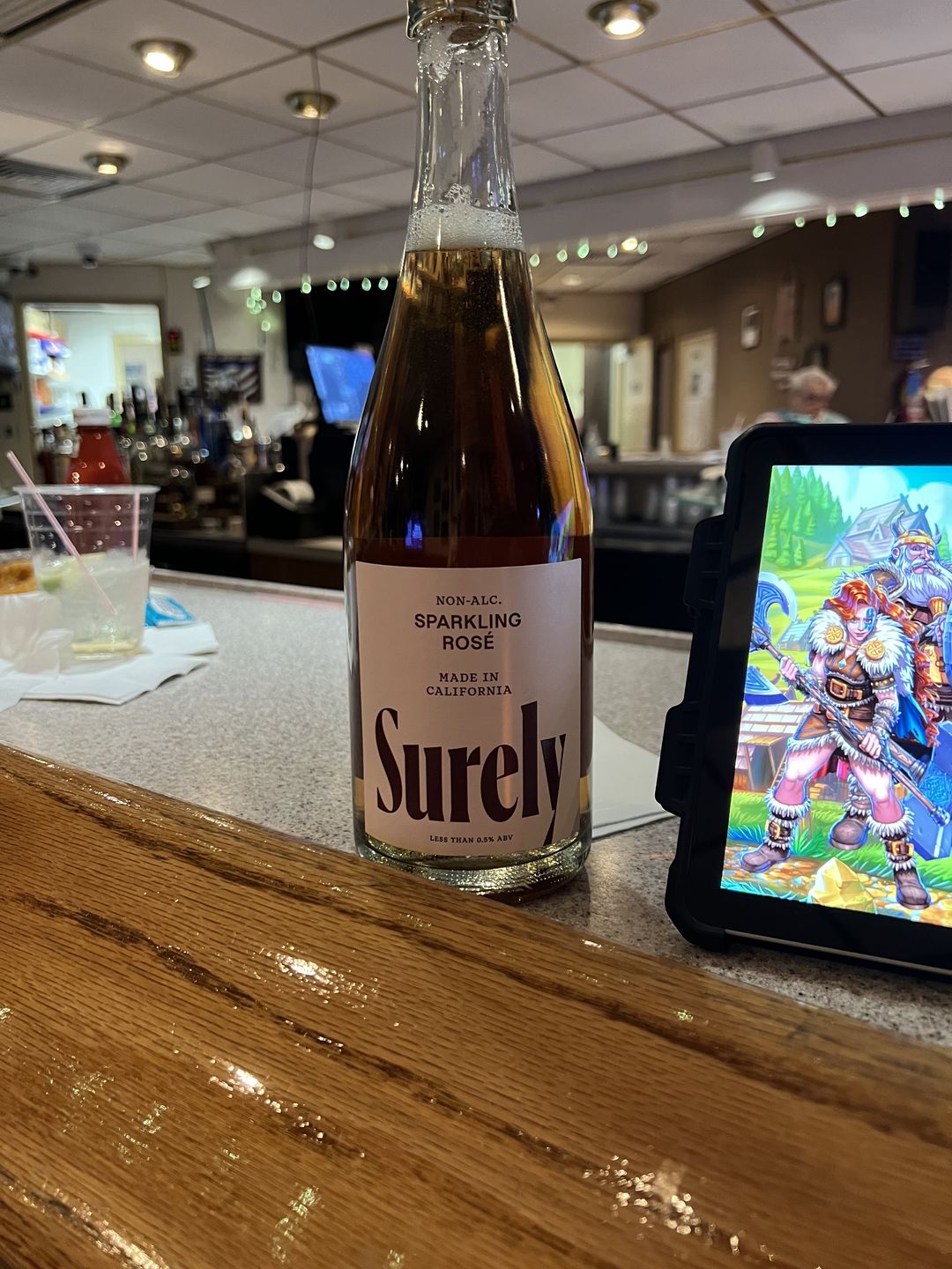 Customer photo review of Non-Alcoholic Sparkling Rosé