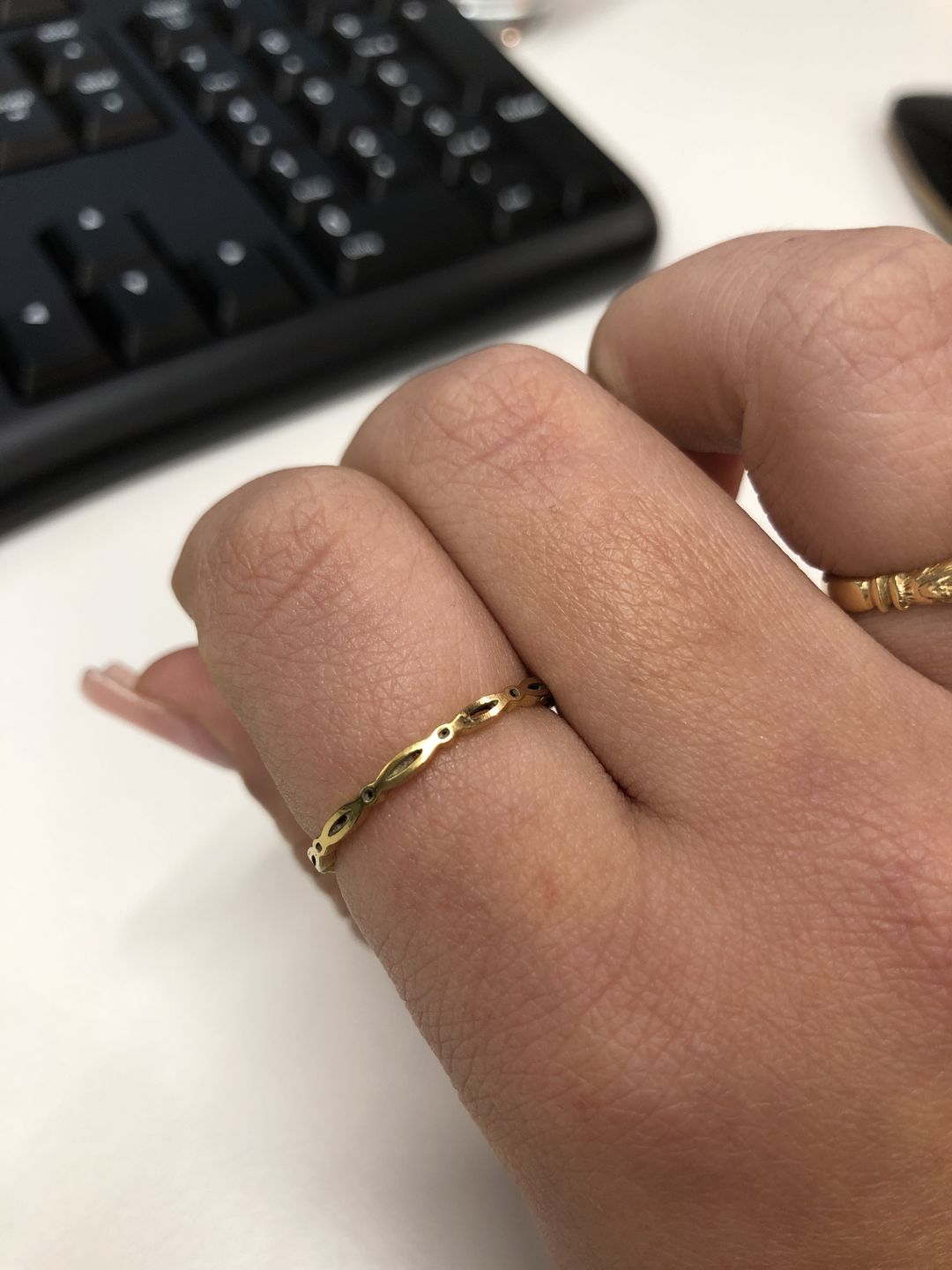 Customer photo review of Nivia Ring | 18K vergoldet