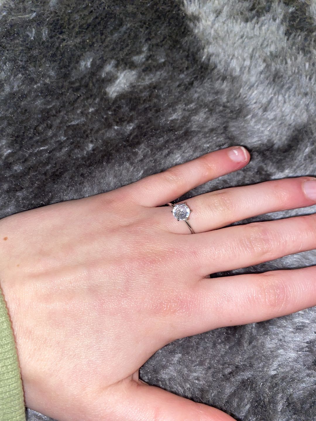 Customer photo review of Verena Ring | 18K vergoldet