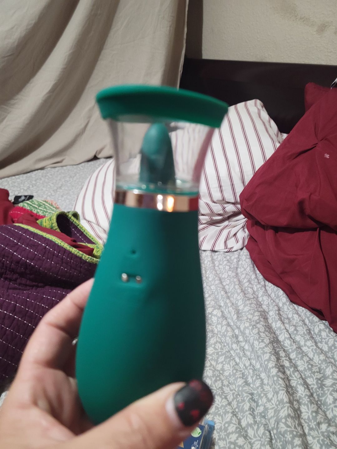 Customer photo review of SCIONESS Sucking and Licking Clitoral Stimulator
